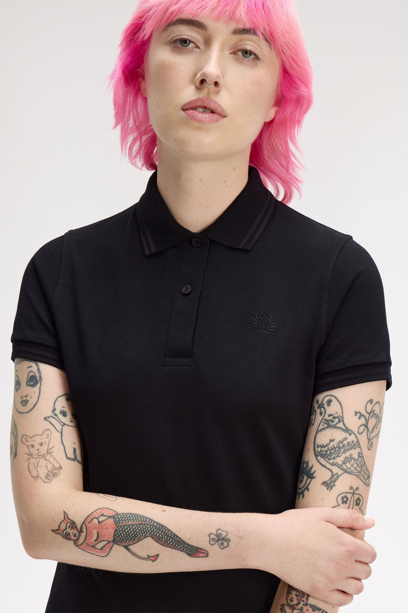 TWIN TIPPED FRED PERRY SHIRT